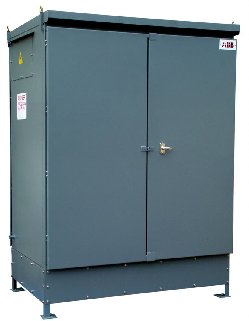 11kV, 630A, 21kA for 3 sec Outdoor, SF6 Gas Insulated switchgear with 01 nos manually operated Load break Switch and 01 no. Manually operated Vacuum Circuit Breaker (Type: CV)